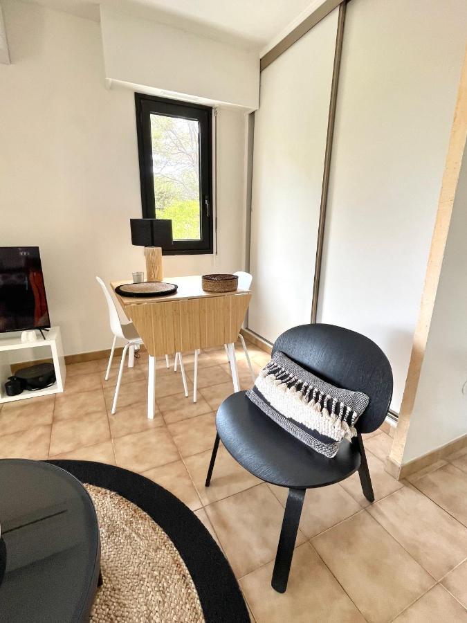 Appartement Plage Et Nature Saint-Raphaël Εξωτερικό φωτογραφία