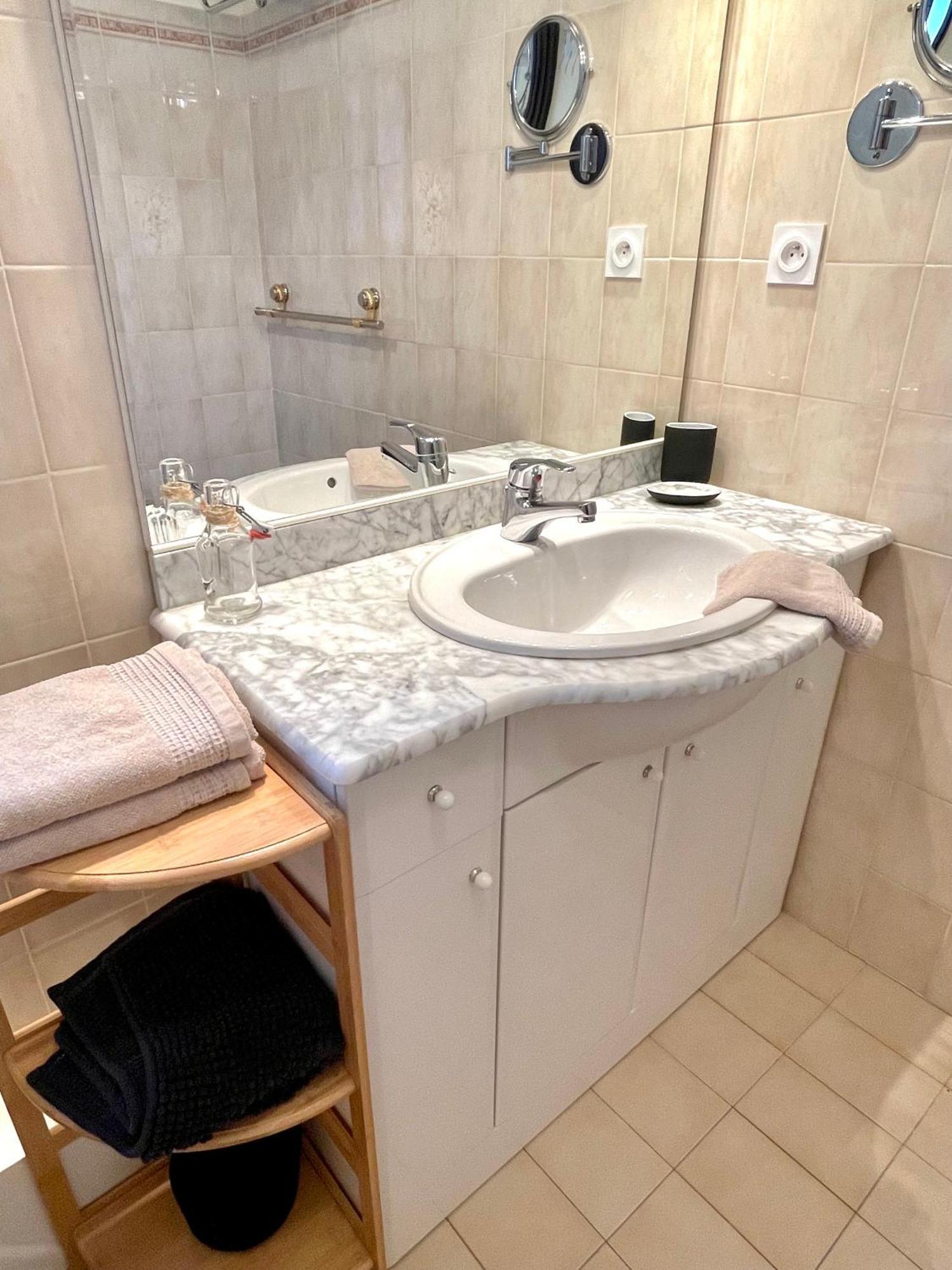 Appartement Plage Et Nature Saint-Raphaël Εξωτερικό φωτογραφία