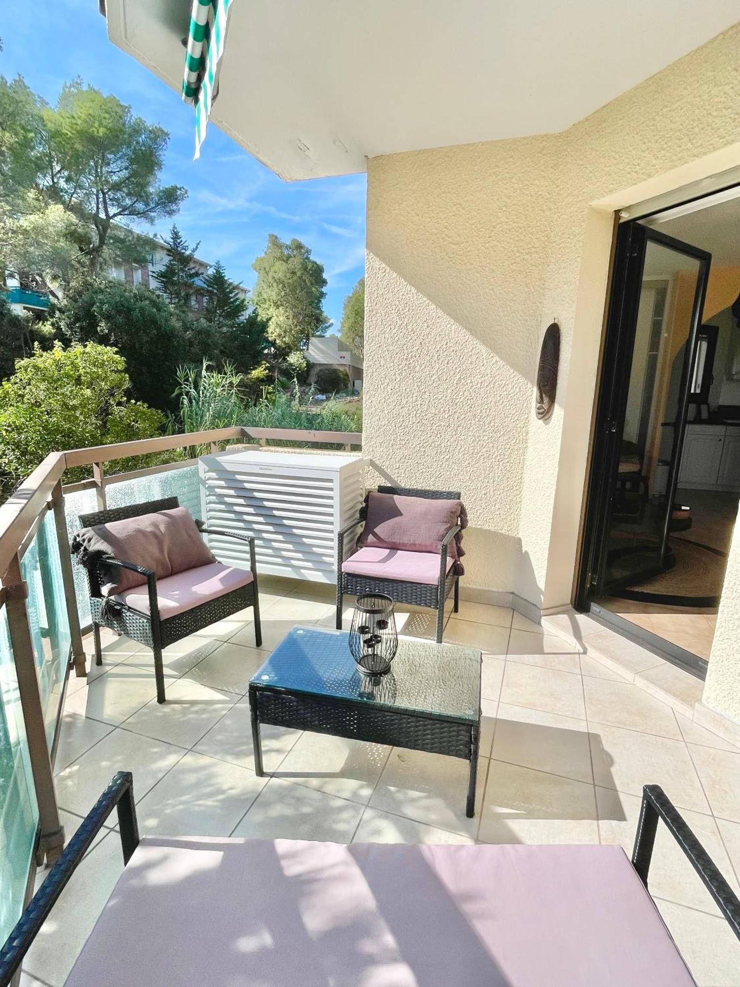 Appartement Plage Et Nature Saint-Raphaël Εξωτερικό φωτογραφία