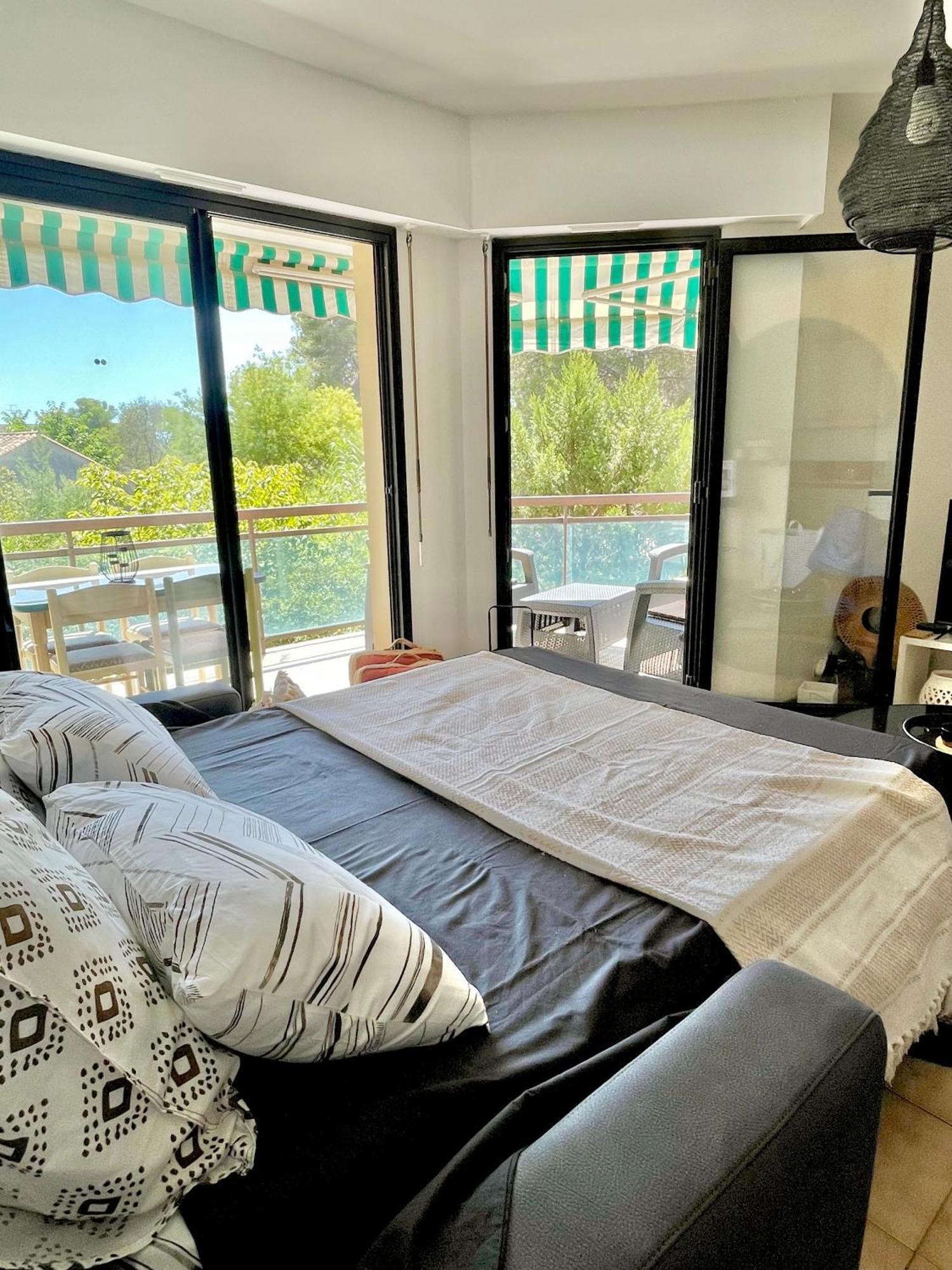 Appartement Plage Et Nature Saint-Raphaël Εξωτερικό φωτογραφία