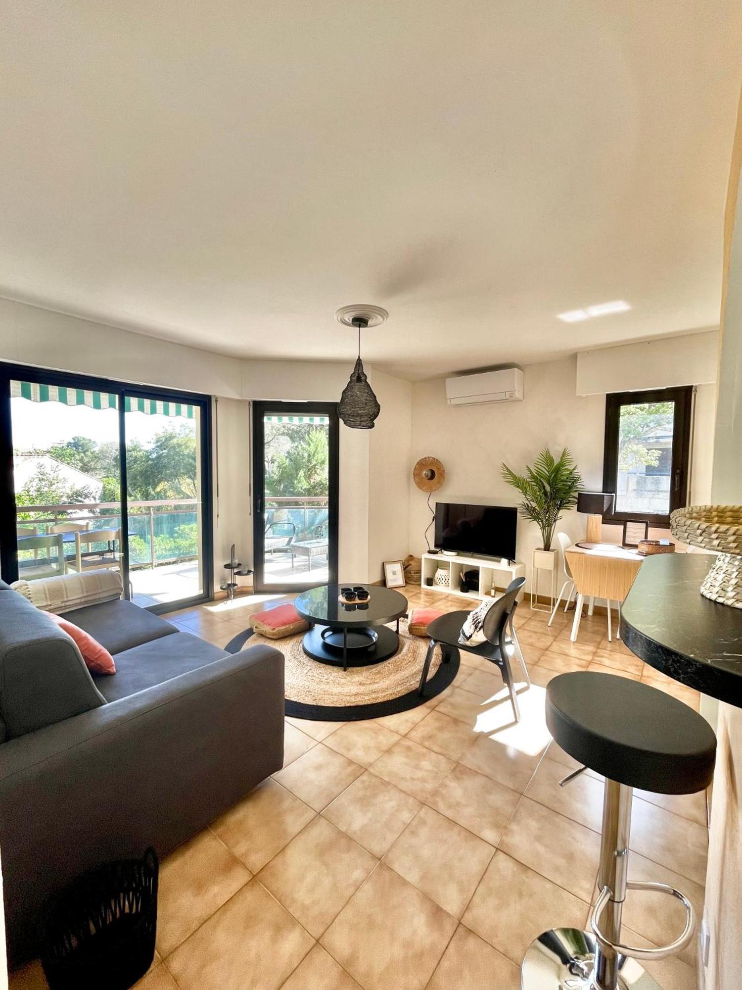 Appartement Plage Et Nature Saint-Raphaël Εξωτερικό φωτογραφία