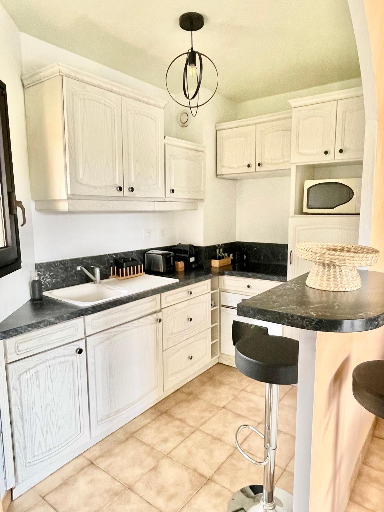 Appartement Plage Et Nature Saint-Raphaël Εξωτερικό φωτογραφία