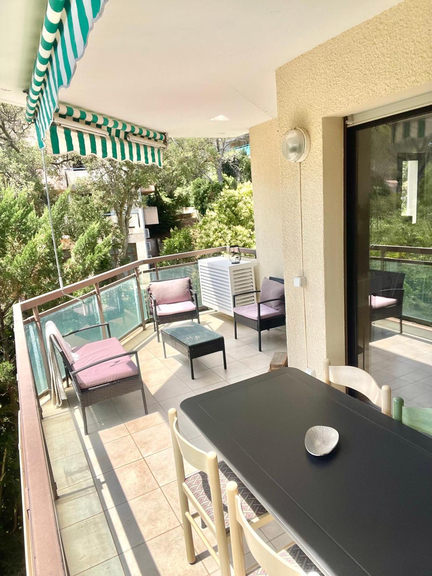 Appartement Plage Et Nature Saint-Raphaël Εξωτερικό φωτογραφία
